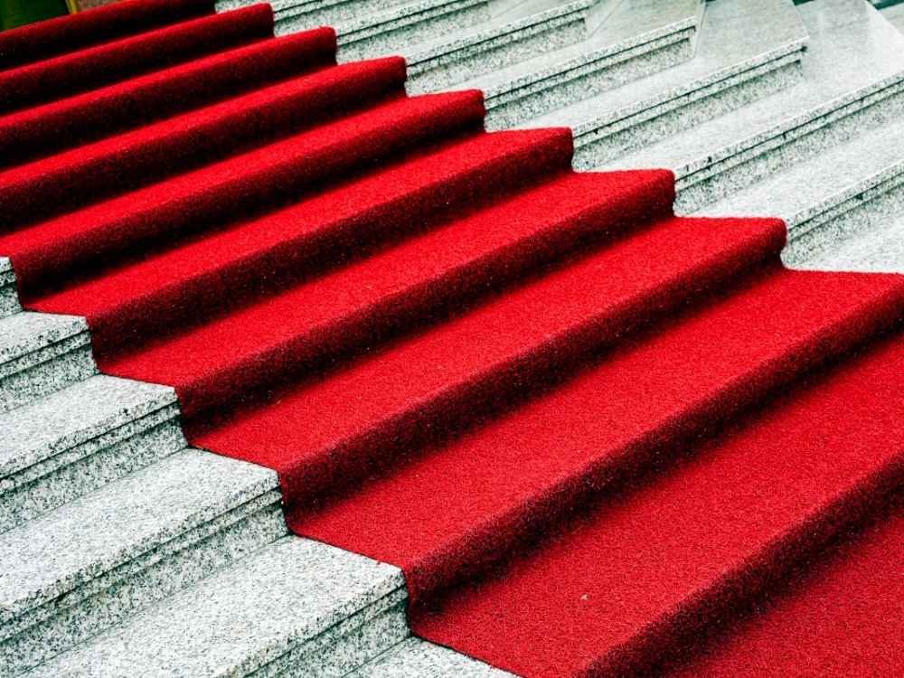 Red carpet services delivering high-touch bookkeeping support and client care